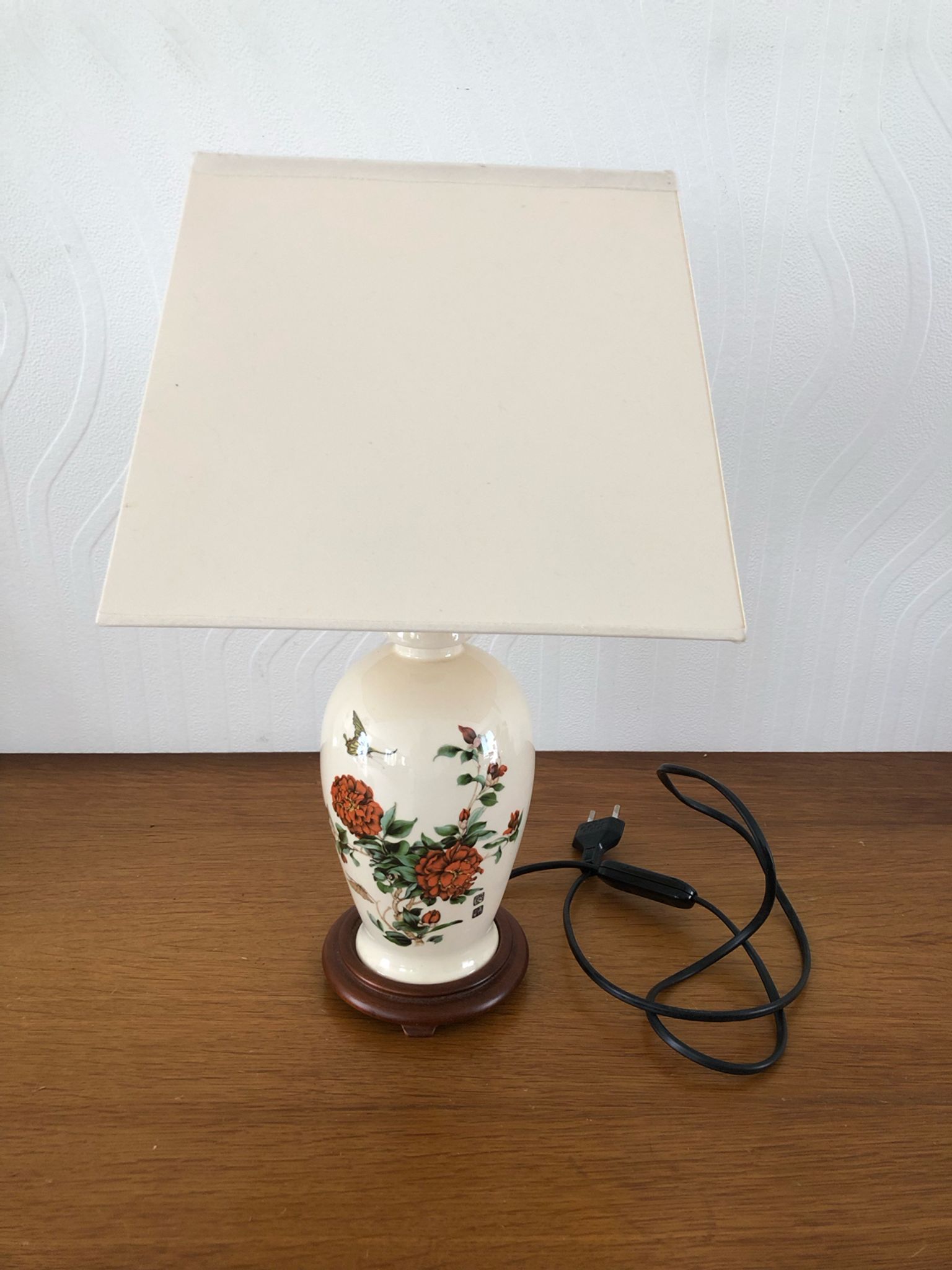 Bedside lamp vintage ceramic foot floral decoration