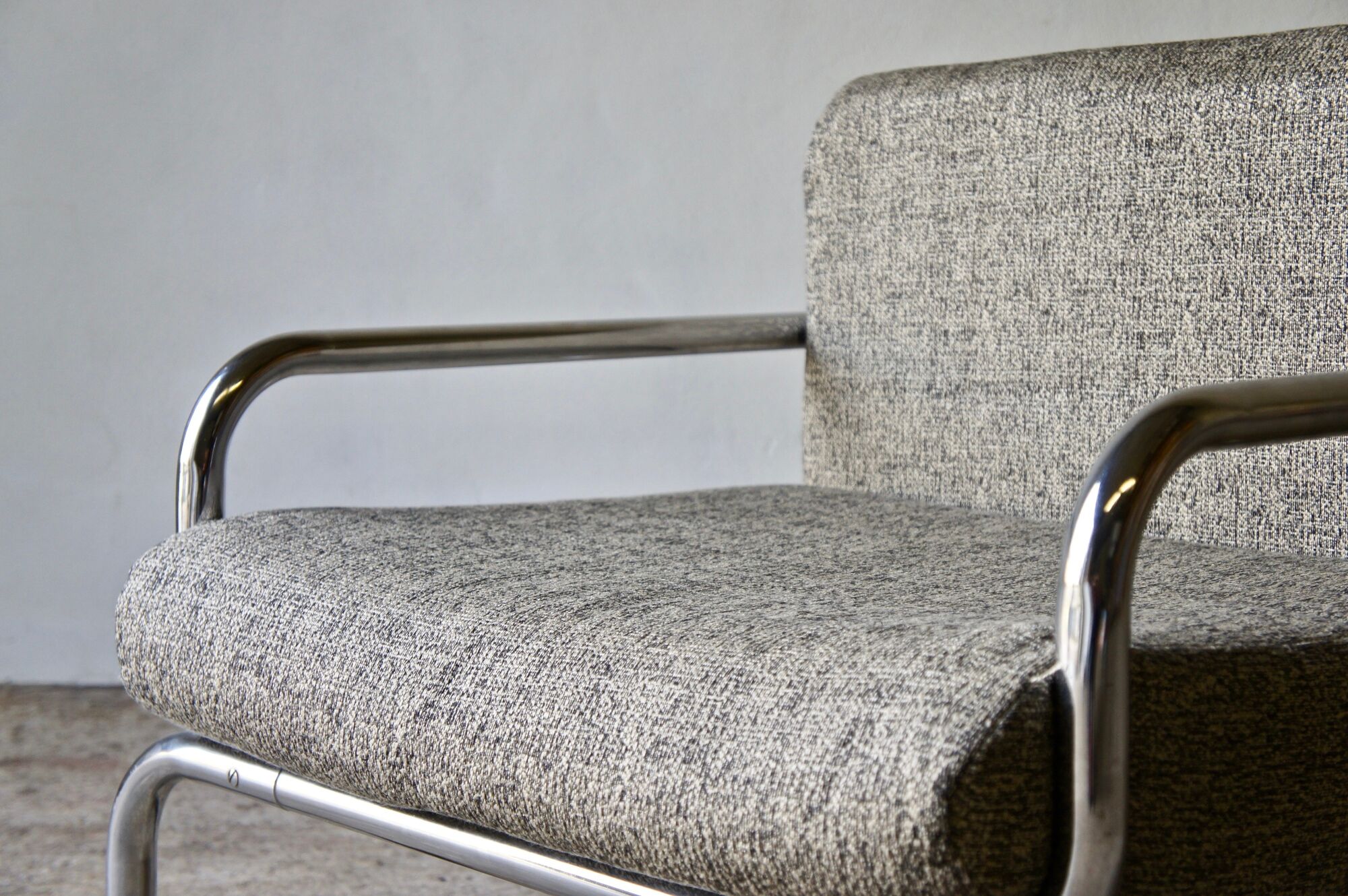 1970's t2 lounge chair by Rodney Kinsman for Omk