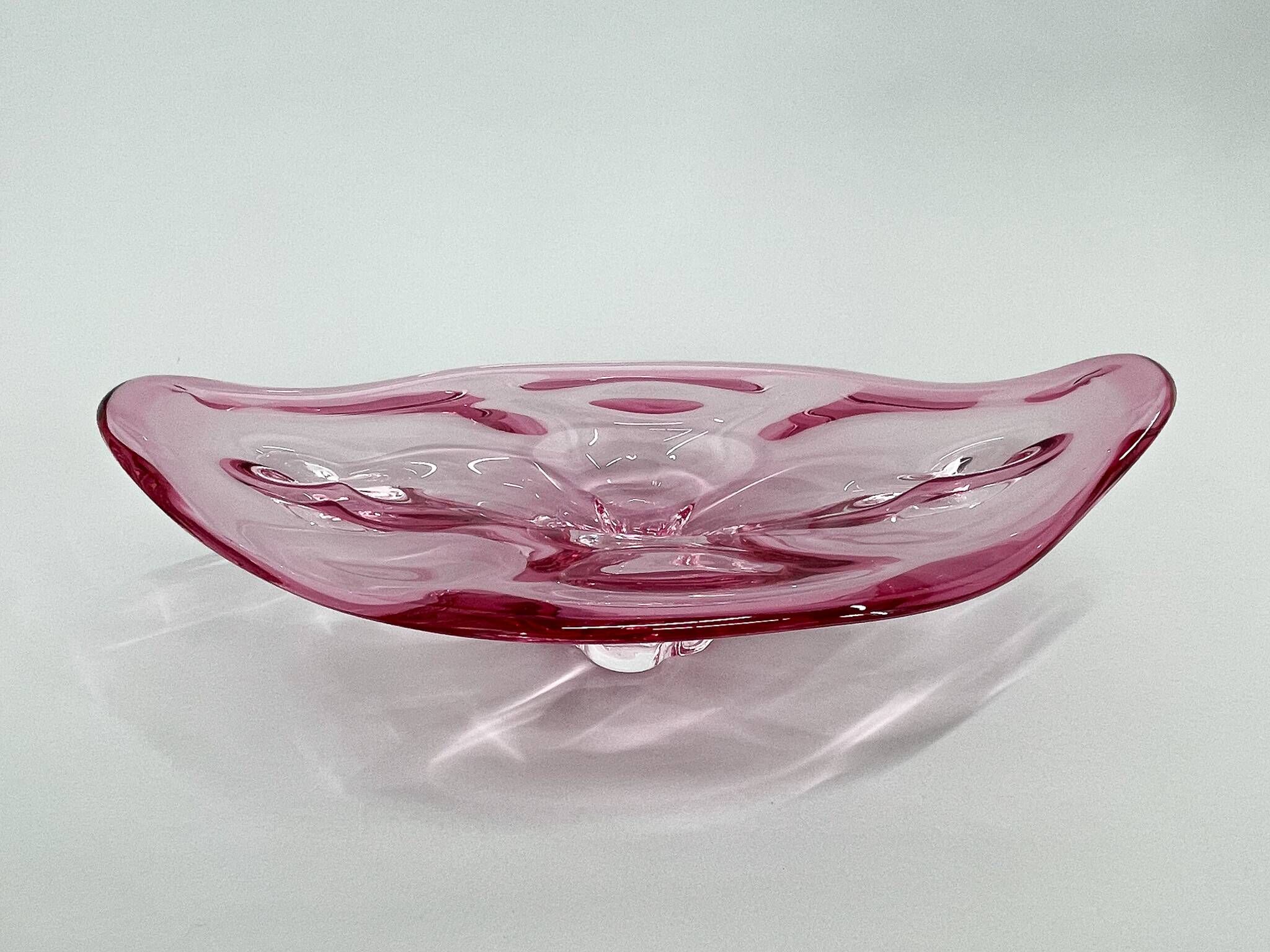 1960s Czech Art Glass Bowl by Josef Hospodka for Chribska Glassworks