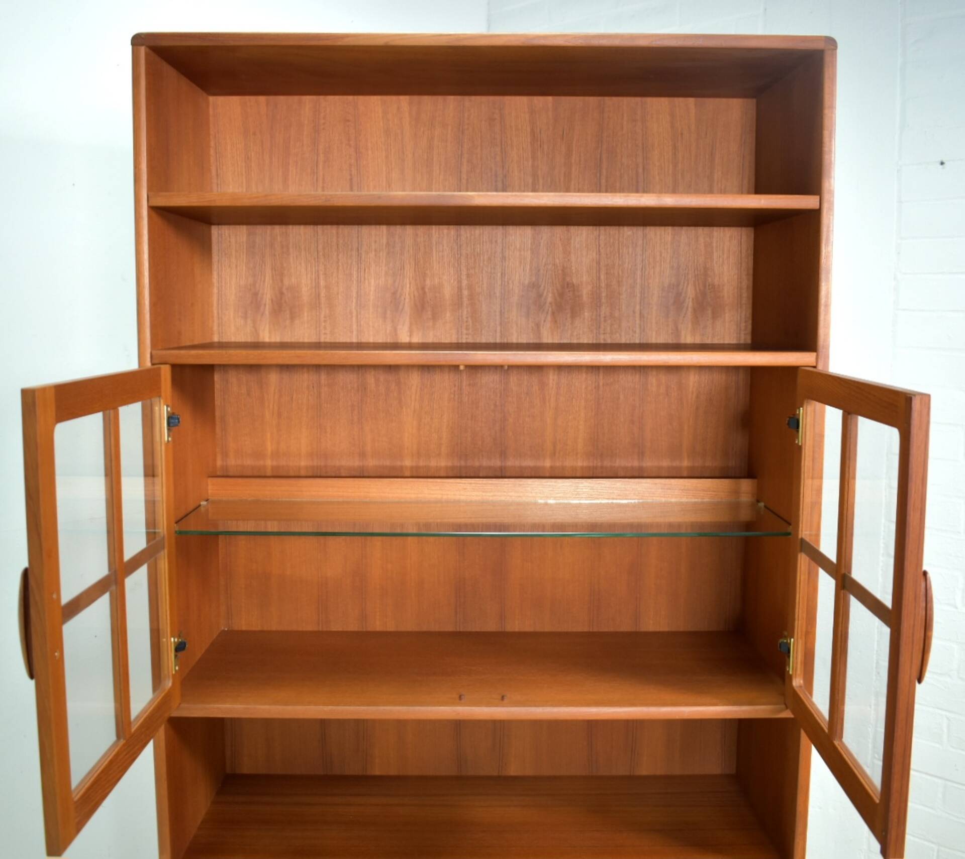 Highboard by Dyrlund 1970s skandinavian Teak showcase Danish