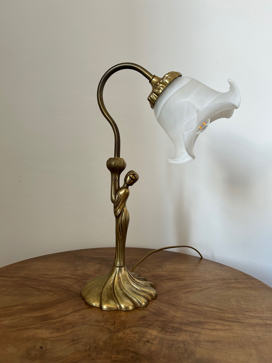 Art Deco lamp in bronze and brass