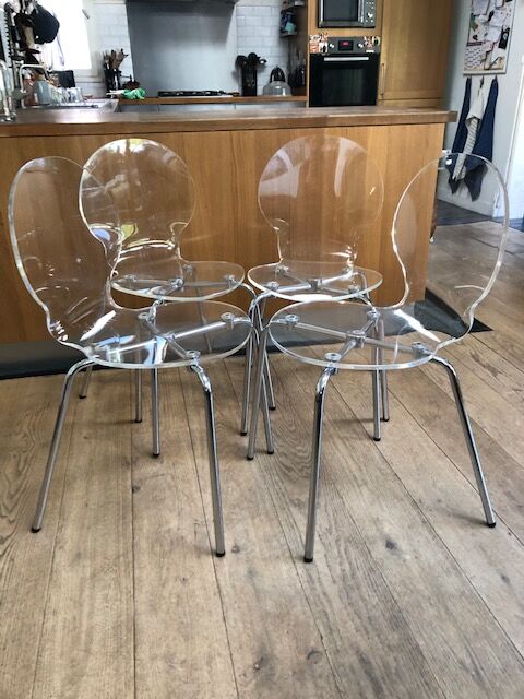 4 Transparent chairs