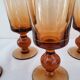 Verres à pied ambré