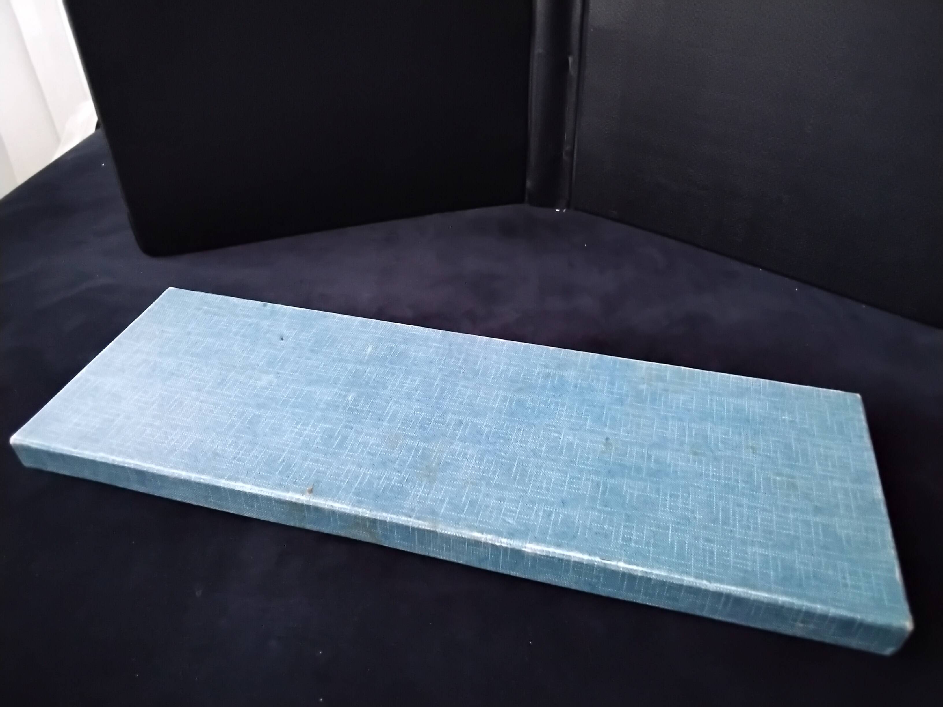 Coffret de 12 porte couteaux cristal au plomb Décor pointes de diamant