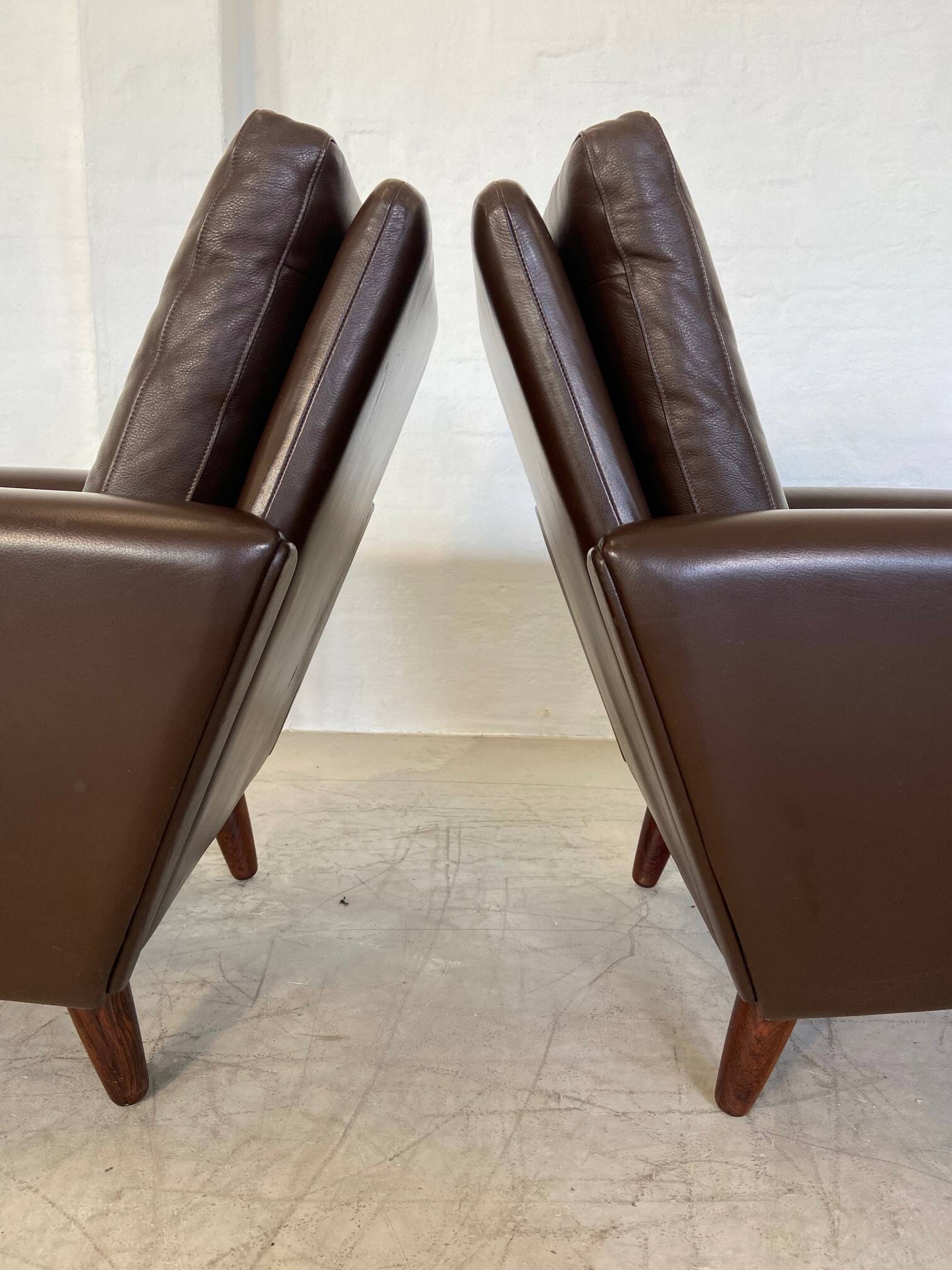 Vintage retro danish mid-century g. thams club chairs in coco brown leather