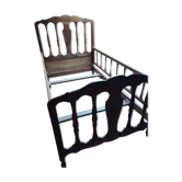Lit enfant barreaux en noyer