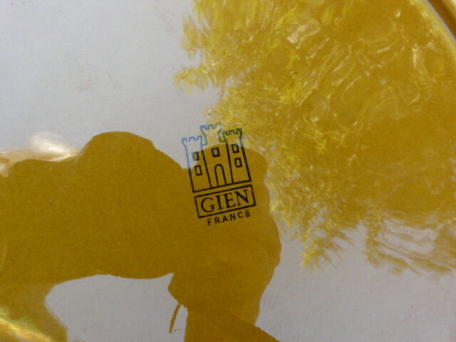 4 asparagus plates in Gien earthenware