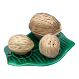 Salt, mustard pepper nut shape