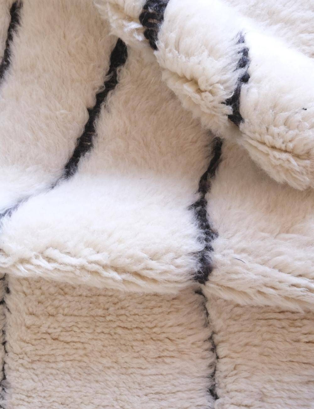 Beni M'Rirt White and Black Rug - 211 x 153 cm