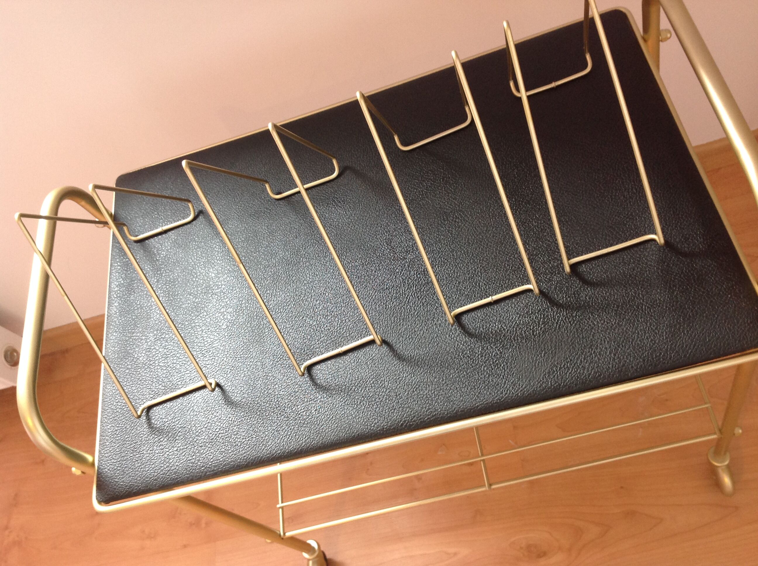 Service vinyl holder