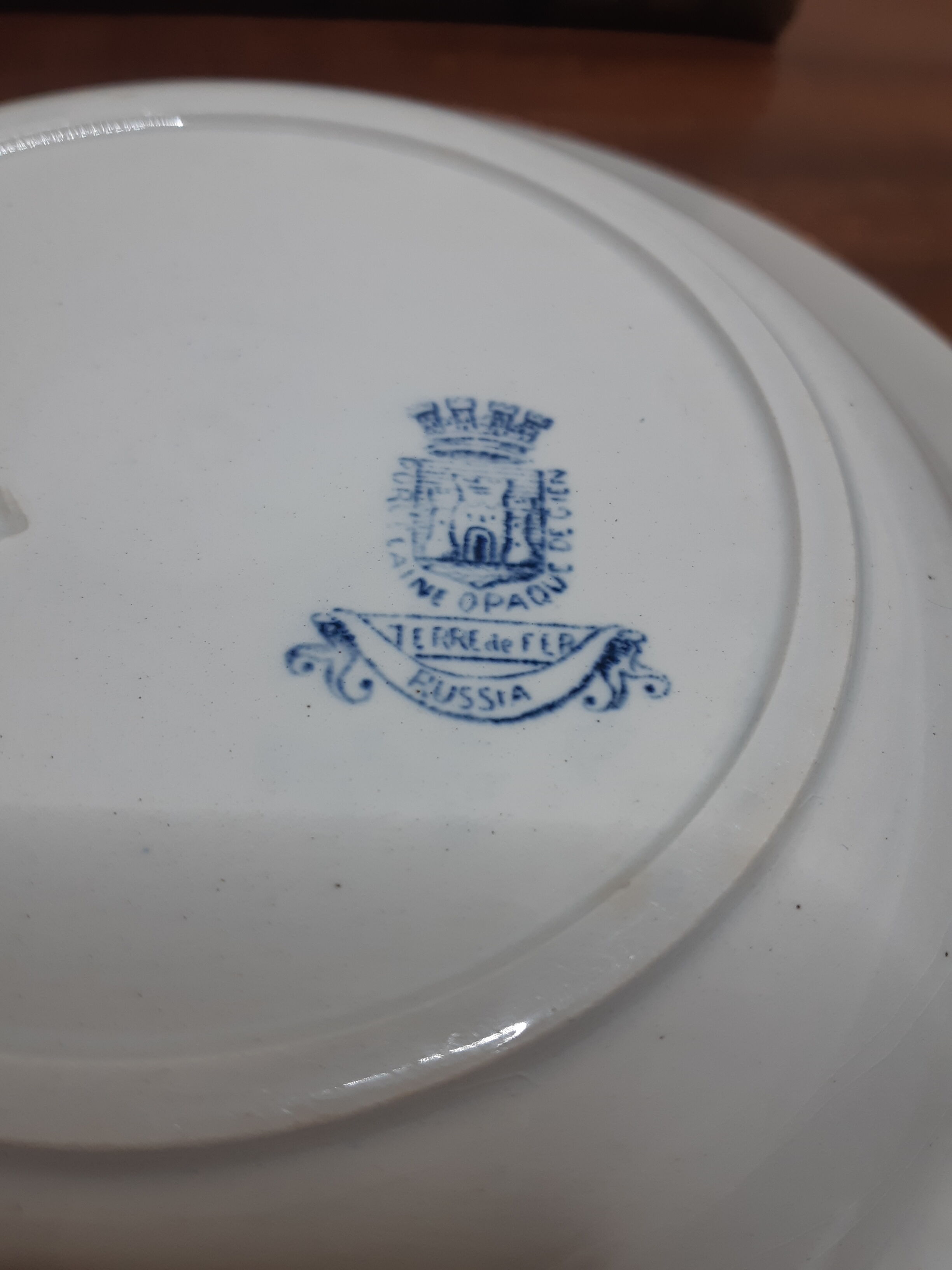 Hollow earthenware plates Iron Earth, Russia