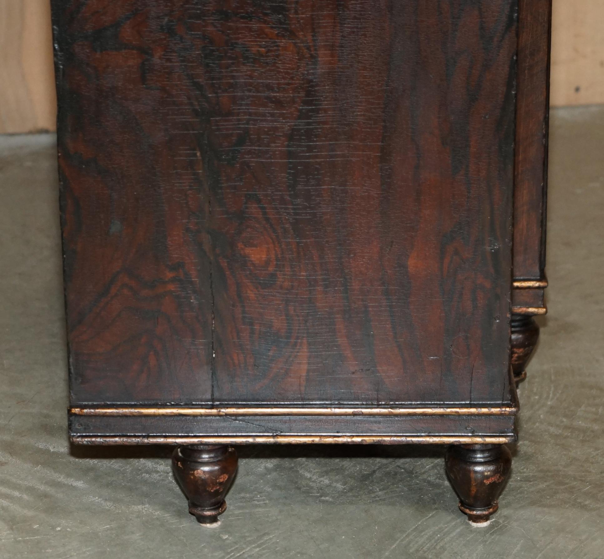 Regency 1810 library buffet in simulated hardwood with Chinese decoration.