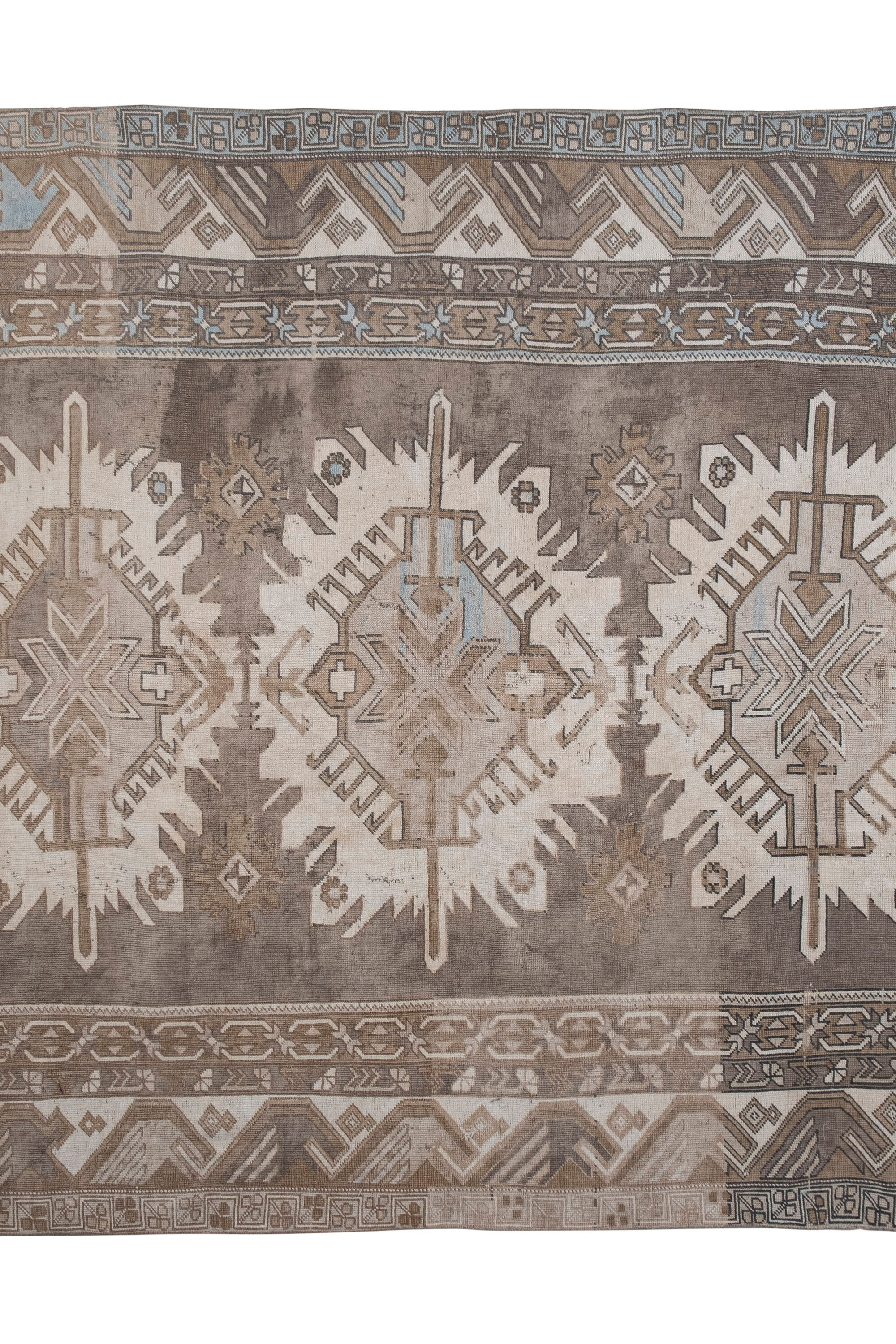 Vintage turkish kars rug 237 x 330 cm