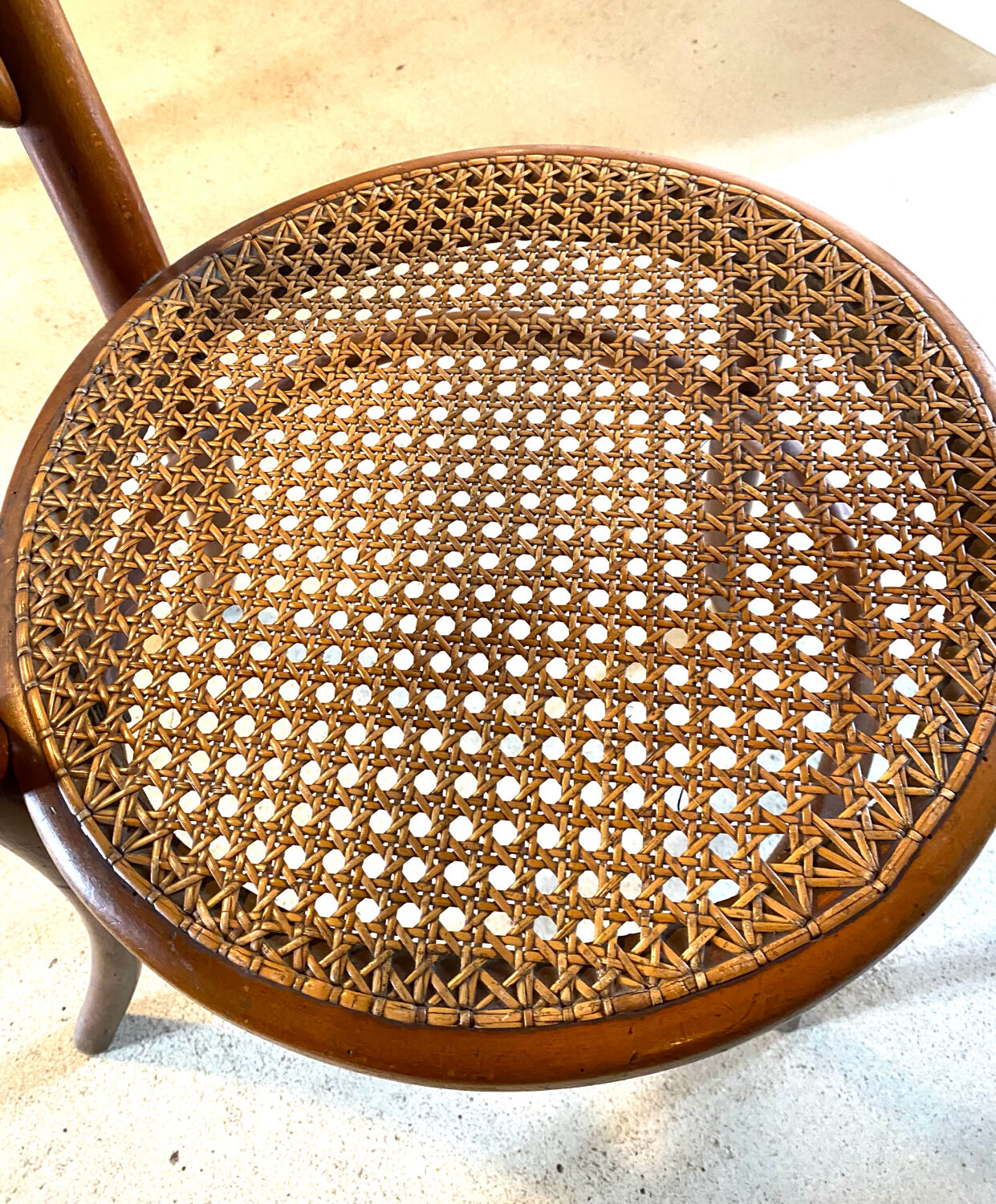 4 chaises bistrot Fischel en bois courbé et cannage