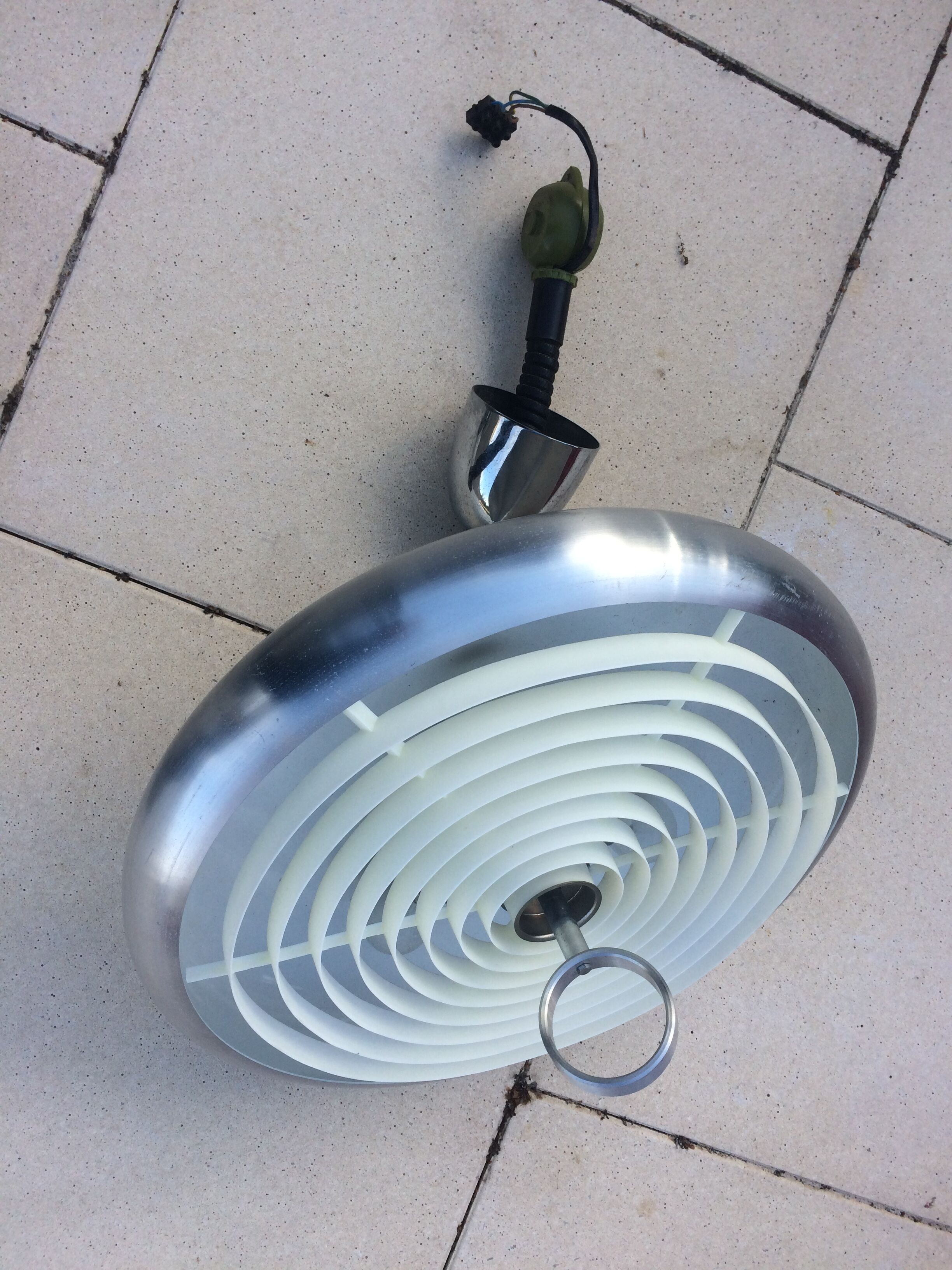 Round hanging lamp years 70.3 ligh t