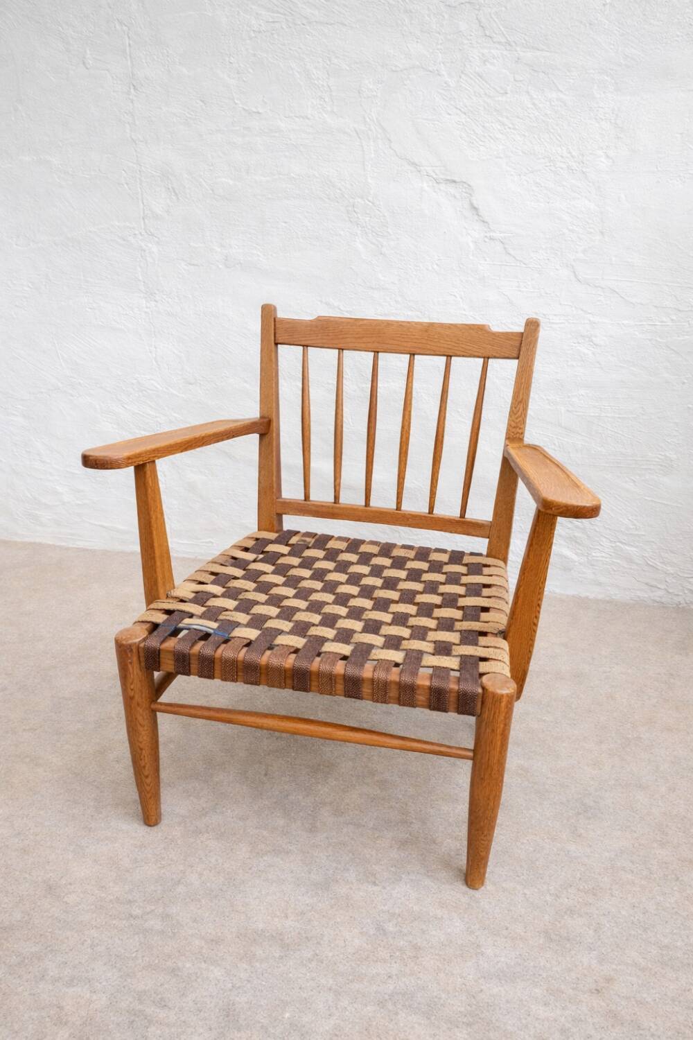 Chaises et table en chêne hongrois des années 1940, Lajos Kozma.