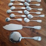 cutlery and spoons with ice and silver metal cake