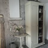 Wardrobe, linen cupboard