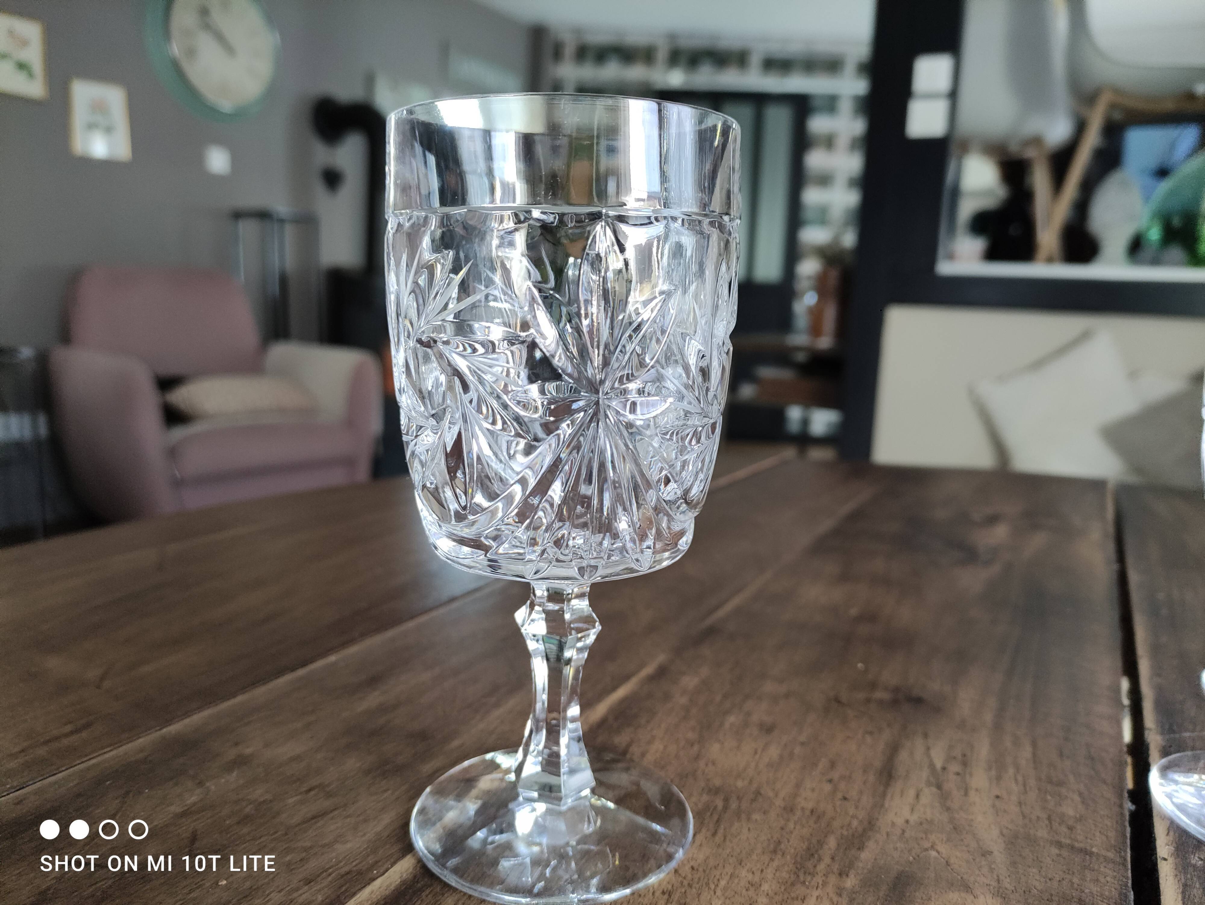 Set of 11 glasses in chiseled ancient rock crystal