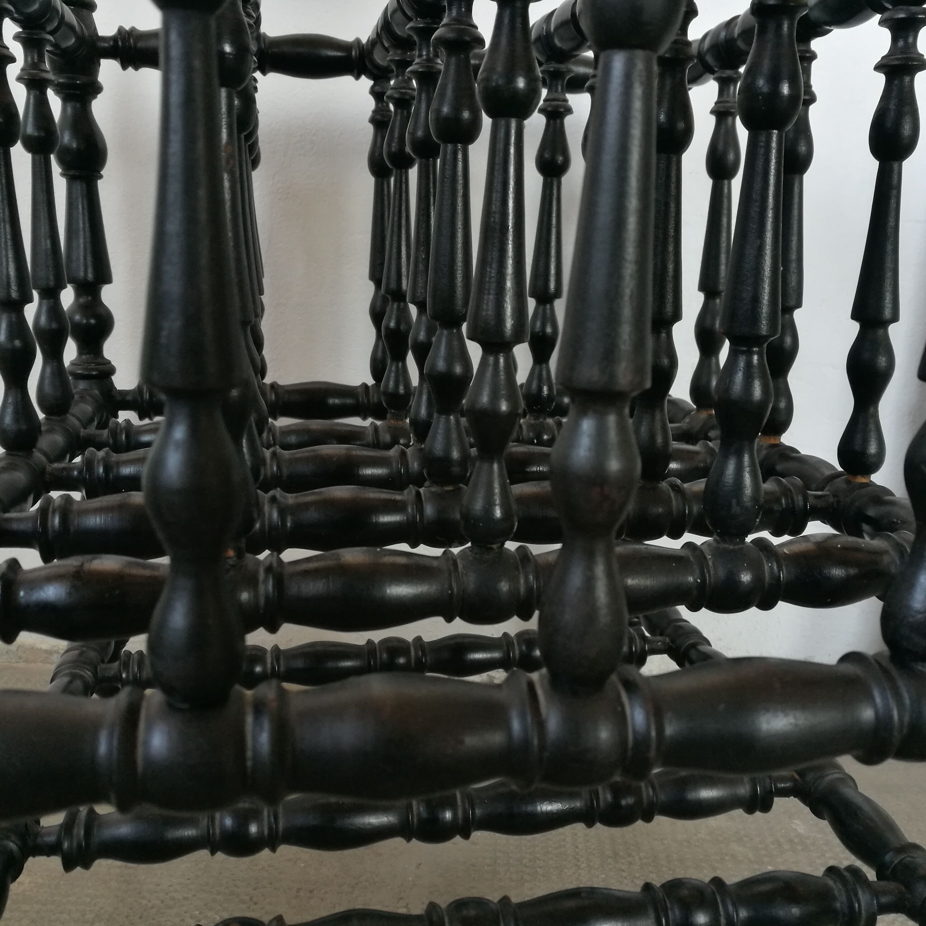 Magazines door, Napoleon III music furniture