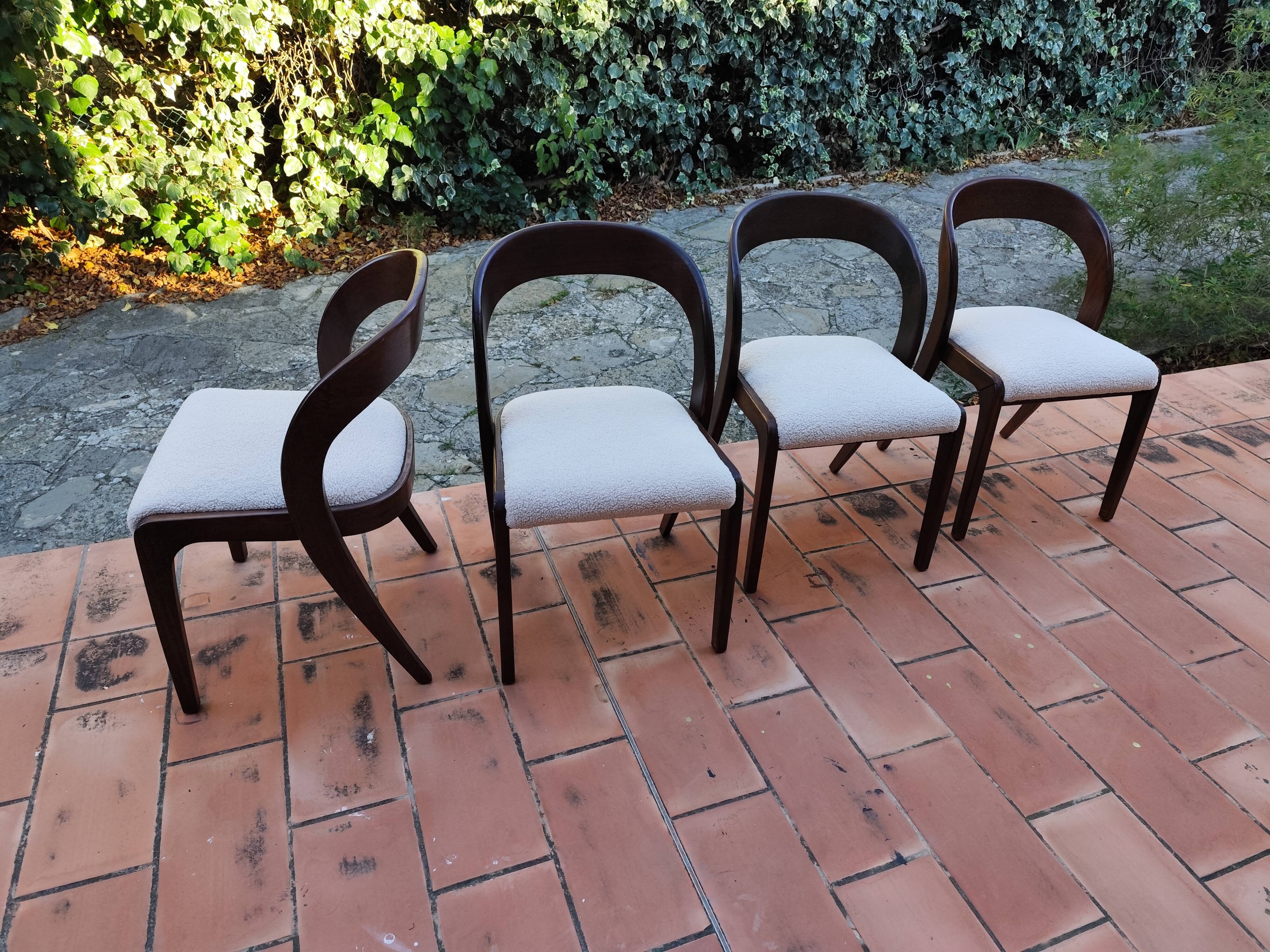 BAUMANN Suite de 4 chaises Gondole vintage 1970