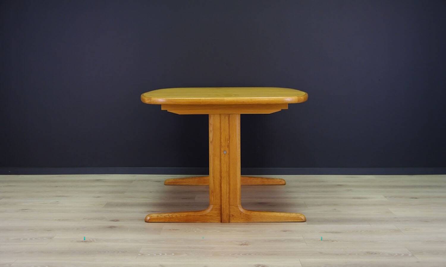 Ash table, Danish design, 1960s, manufacturer: Skovby