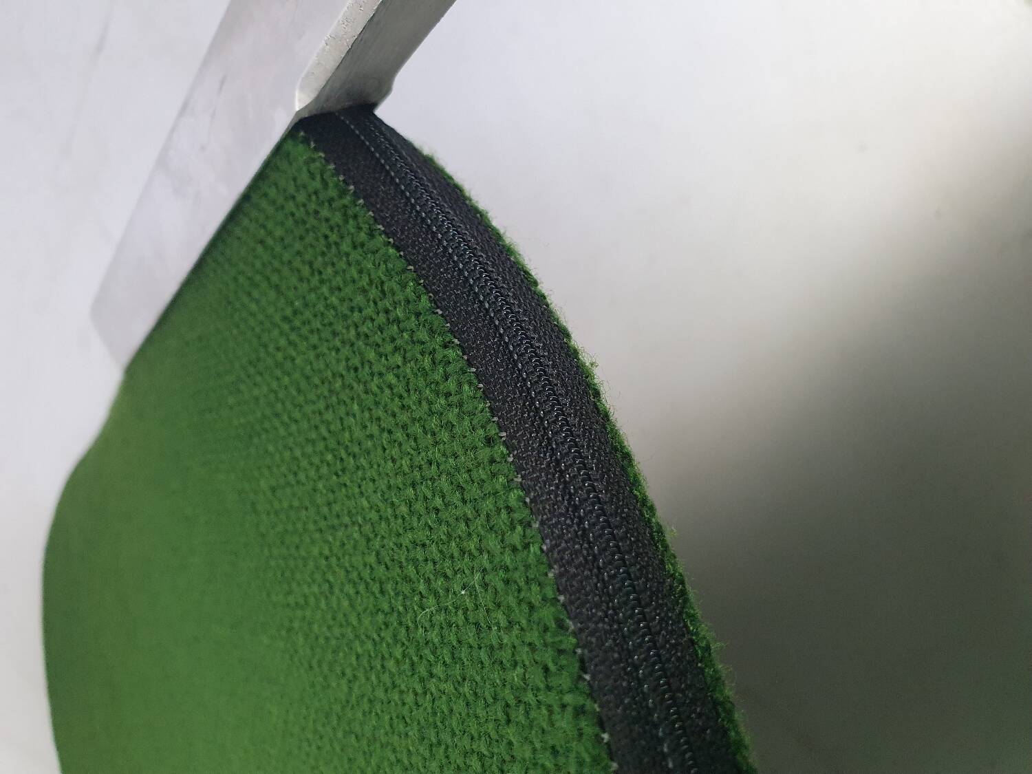 Set of 6 G.Piretti chairs for Castelli