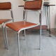 Paire de chaises chrome et skaï seventies