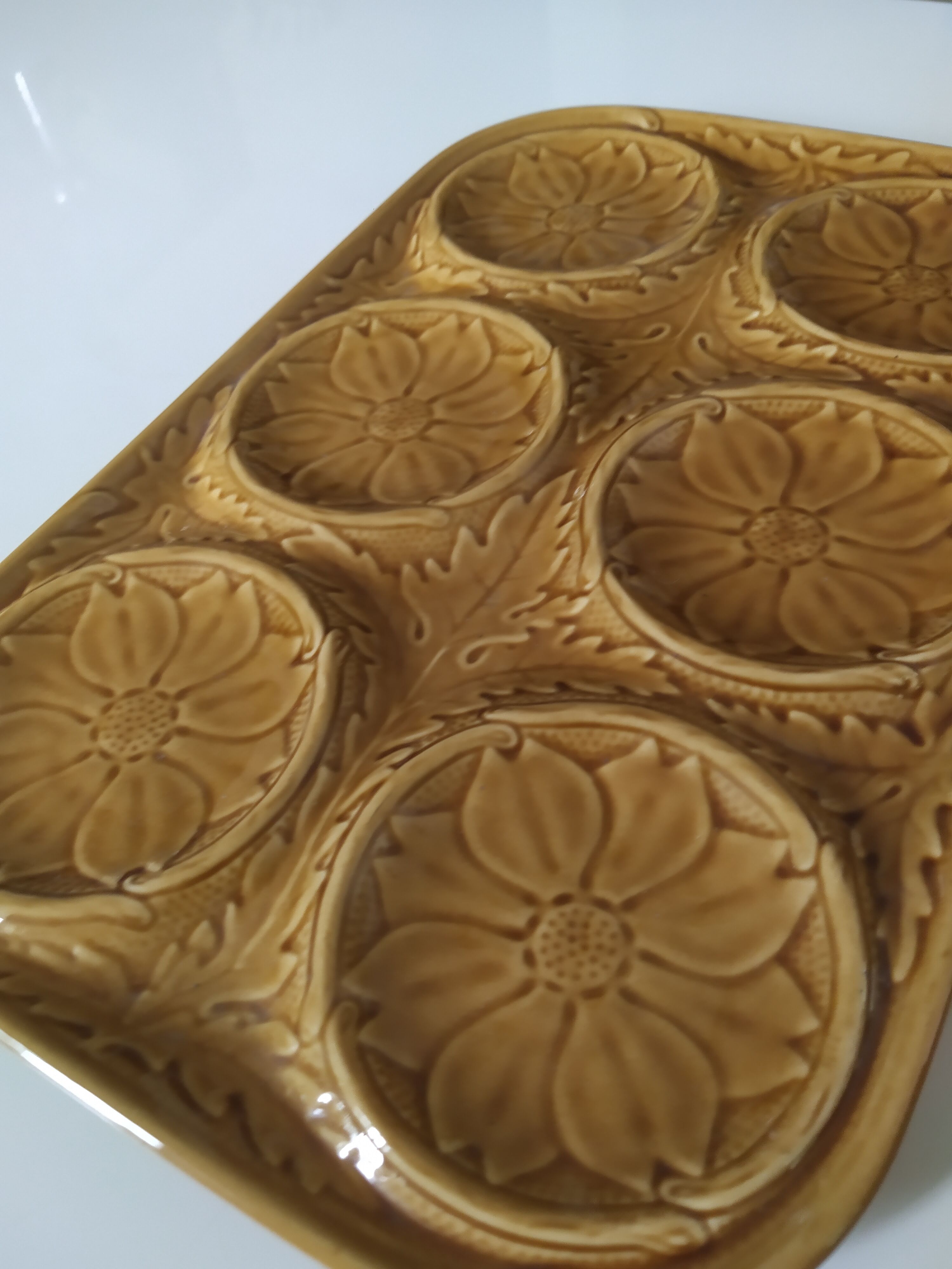 Gien artichoke service