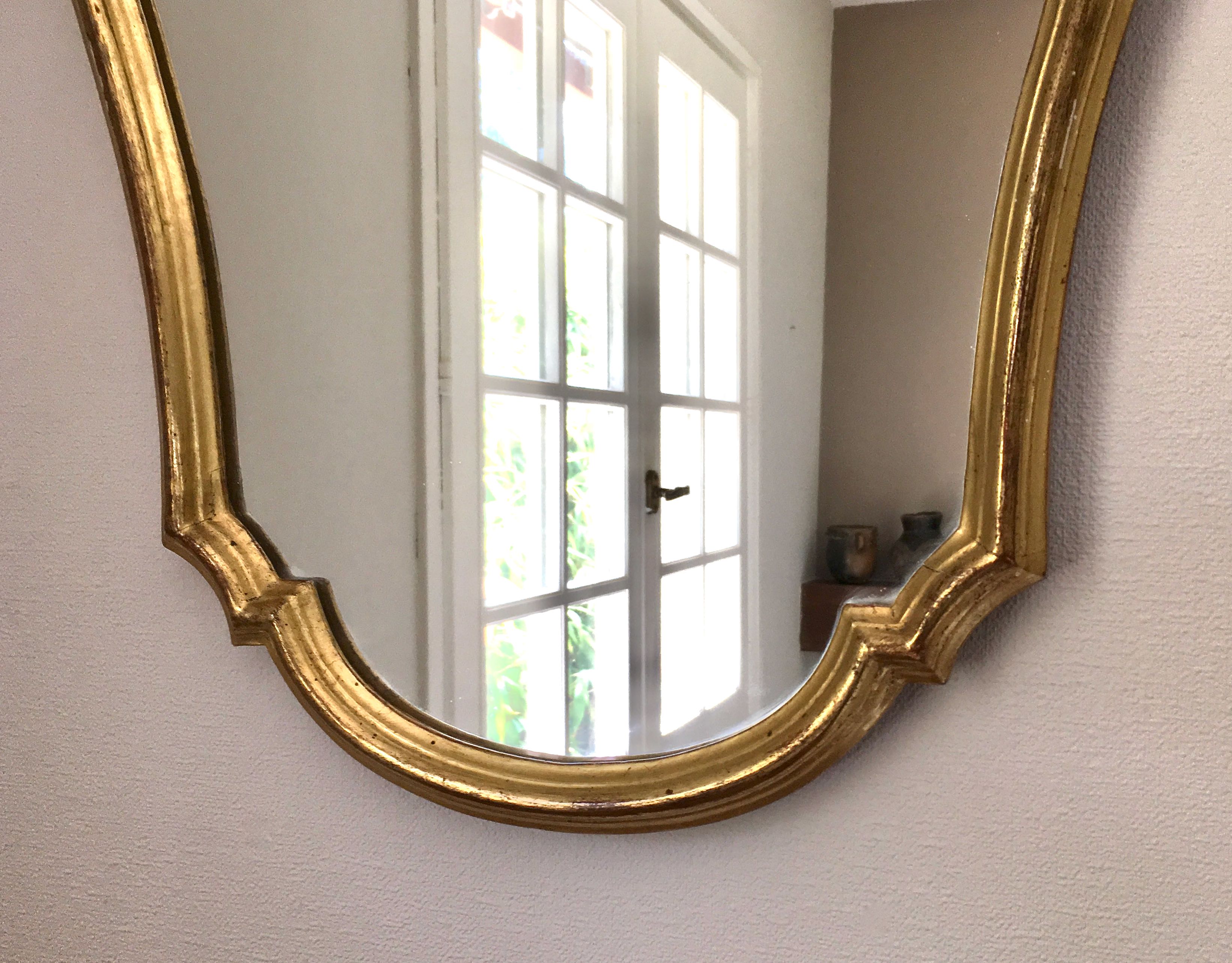 Baroque mirror in gilded wood – 63.5x45 cm - 70s.