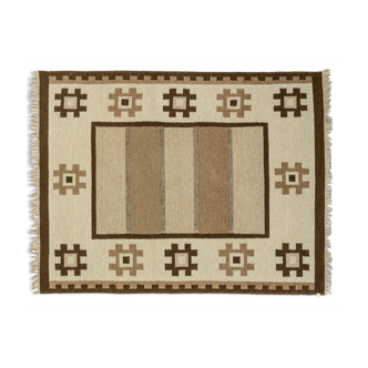 Scandinavian mid-century style rug
