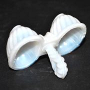Miniature opaline salt shaker by portieux vallerystahl 1900-1920 toy 6.5cm