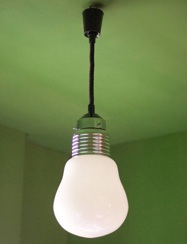 Vintage pendant light, old light fixture, opaline bulb shape, giant bulb, pulley system, loft decor