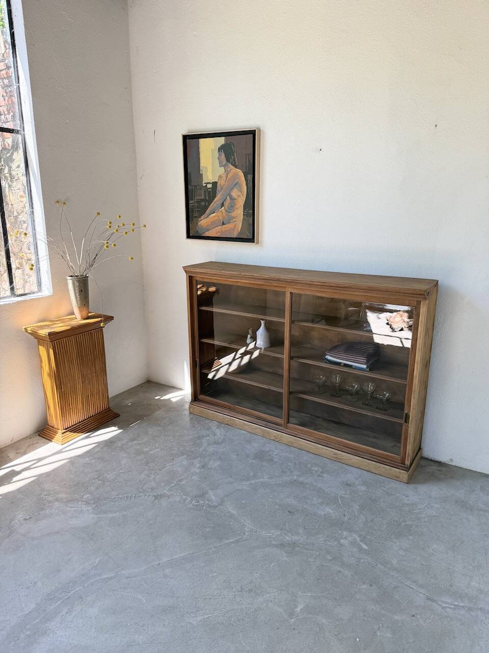 Enfilade vitrée en chêne, années 50