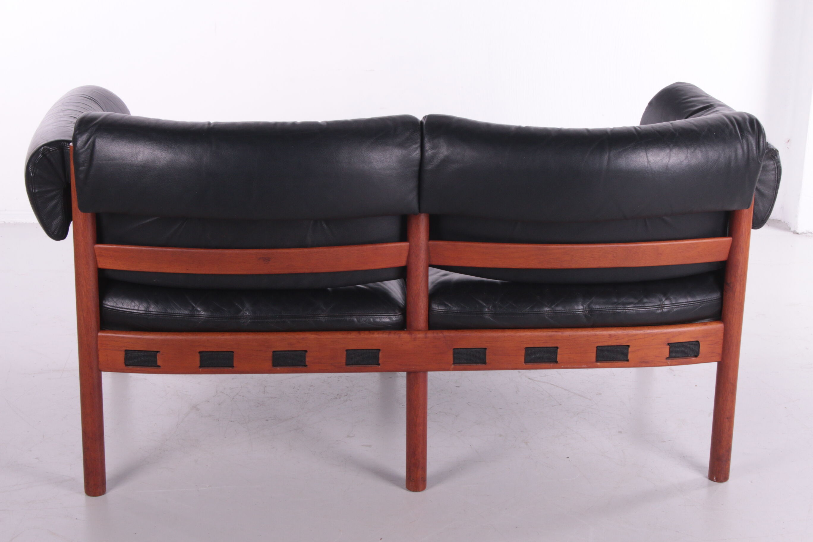 Vintage black leather 2 seater sofa by Sven Ellekaer for Coja, 1960s
