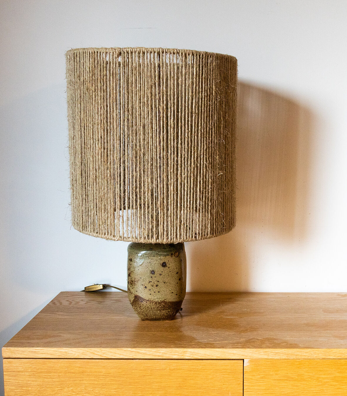 Borne sandstone lamp