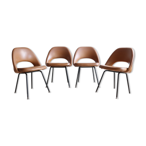 Suite de 4 chaises Conférence