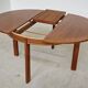 Extendable table with integrated Scandinavian style Self