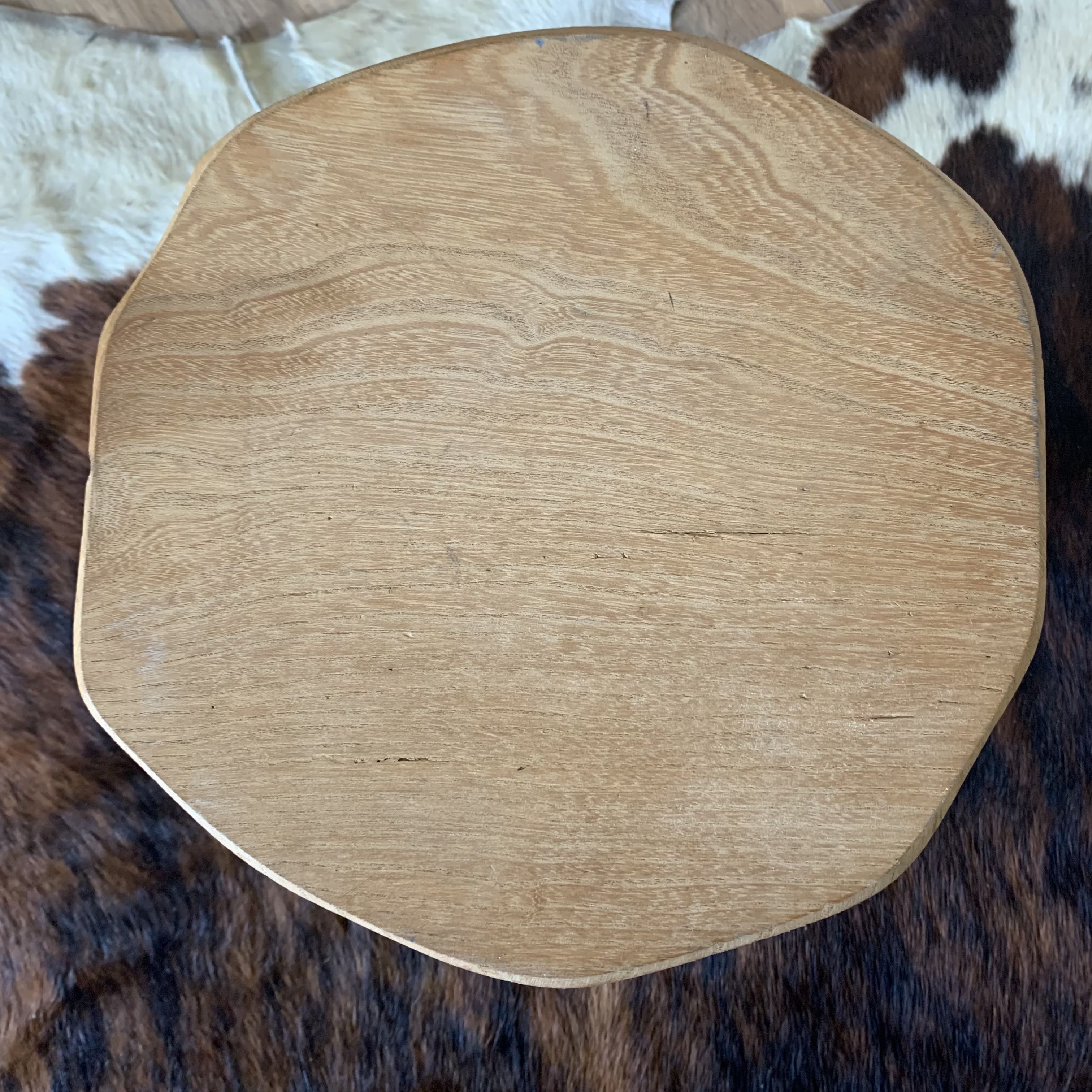 Tabouret tripode