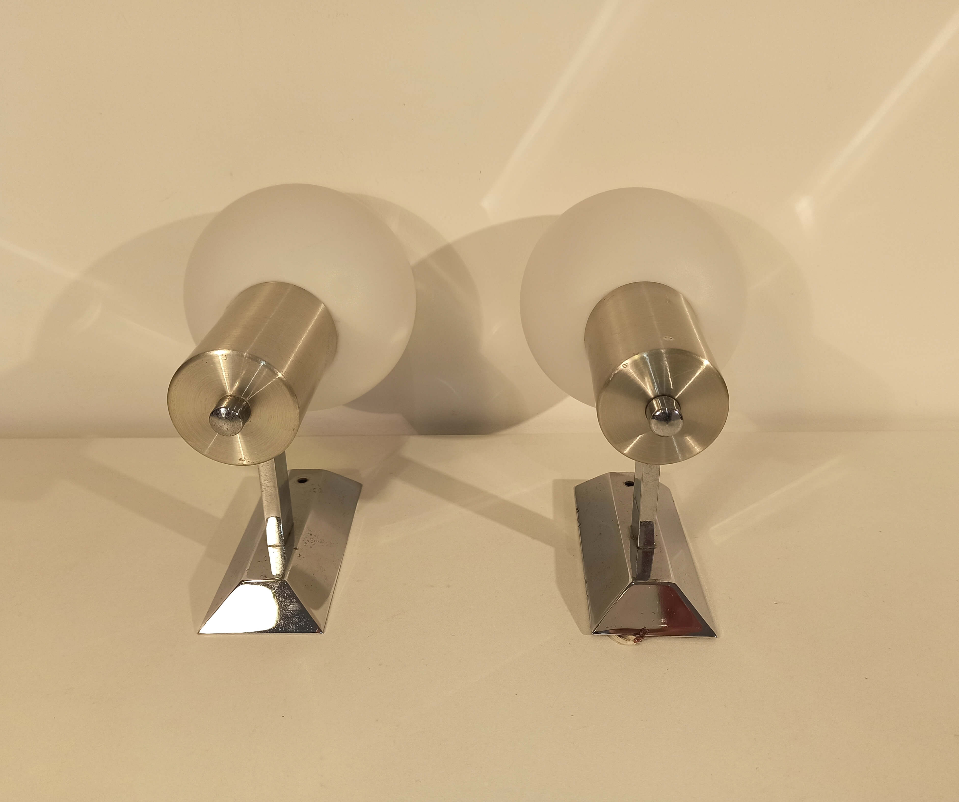 Pair of vintage appliques 1970 globe opaline white chrome