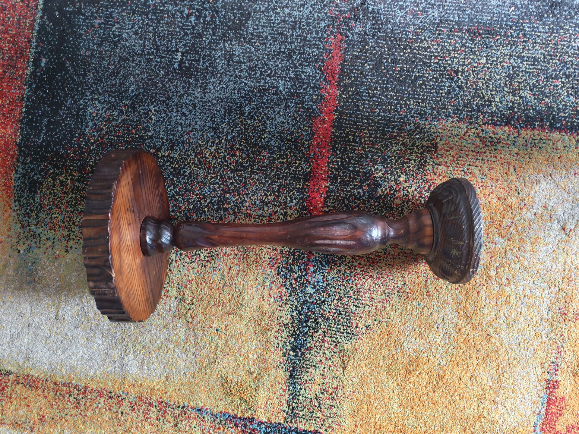 Table d'appoint style colonial espagnole vintage 