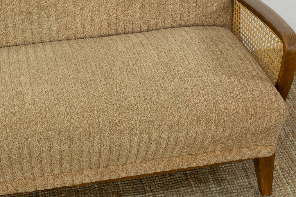 Scandinavian sofa – 172 cm