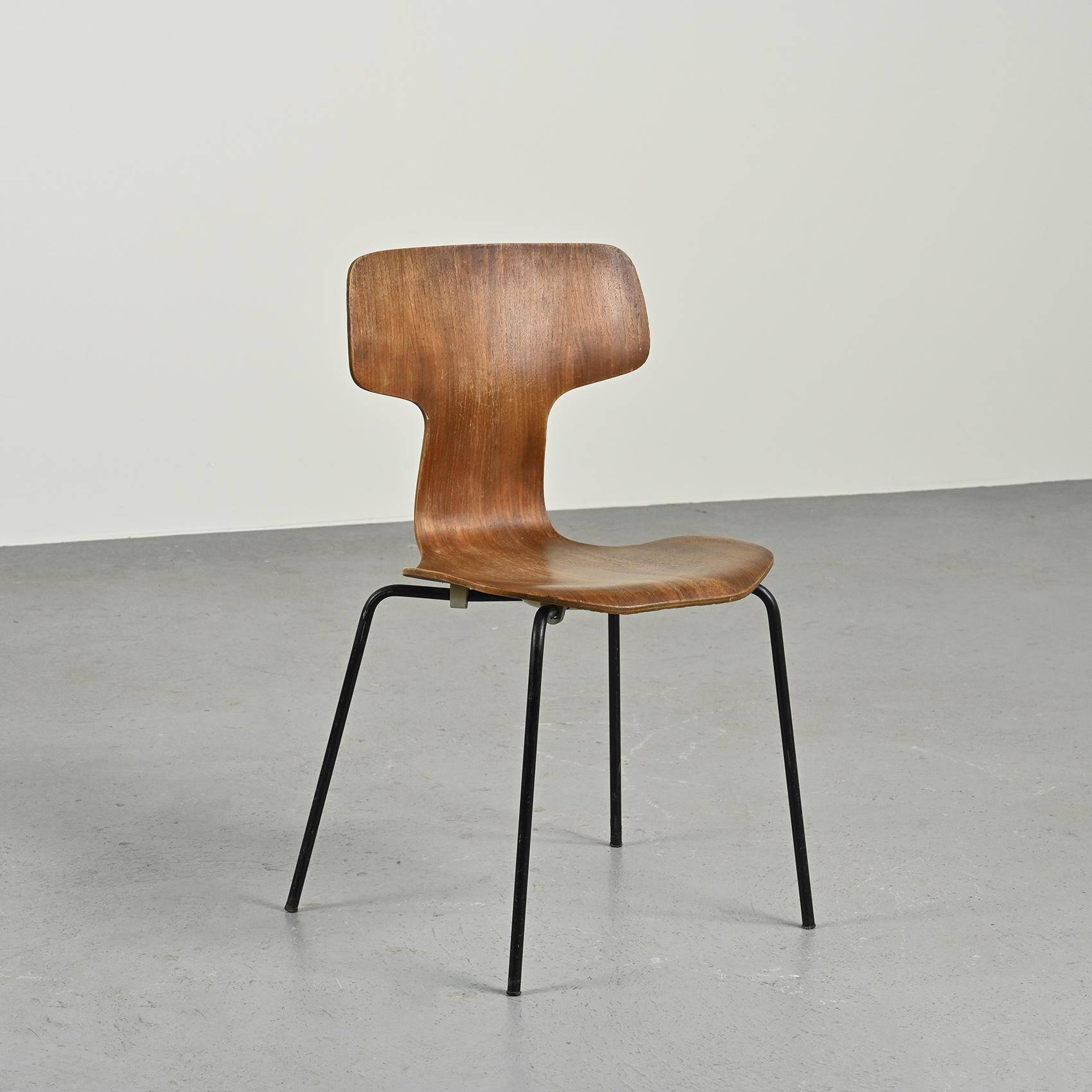 Teak office chair 3103 by Arne Jacobsen, circa 1970