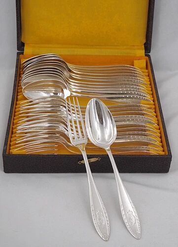 Silverware hotel Georges V, Christofle Albatros, 12 table settings, 24 pieces