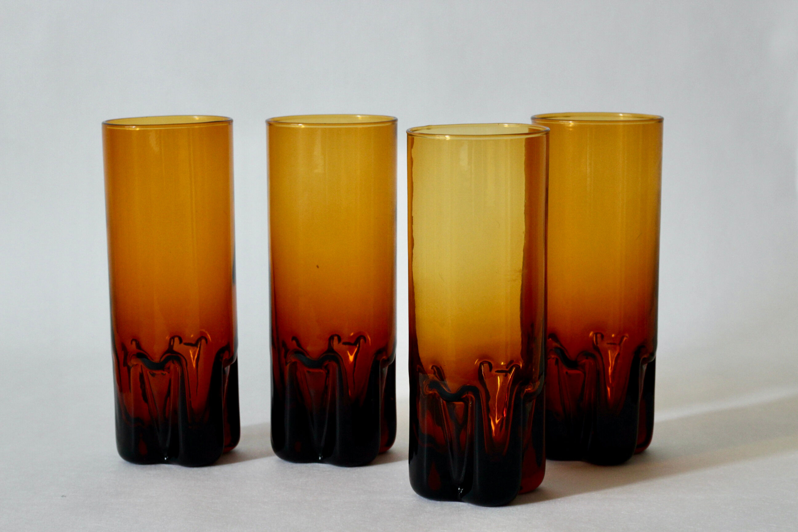 Set of 4 vintage glasses long amber drink