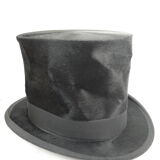 Ancien chapeau haut de forme boite