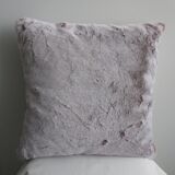 Coussin fausse fourrure