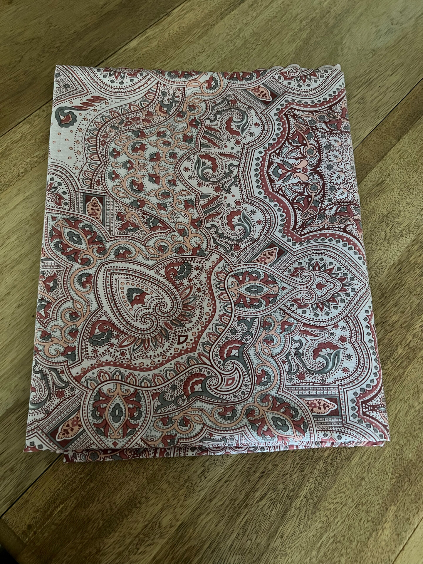 Vintage rectangular XL tablecloth