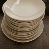 Product BHV 9 hollow plates free-form cap ivory faience 1070