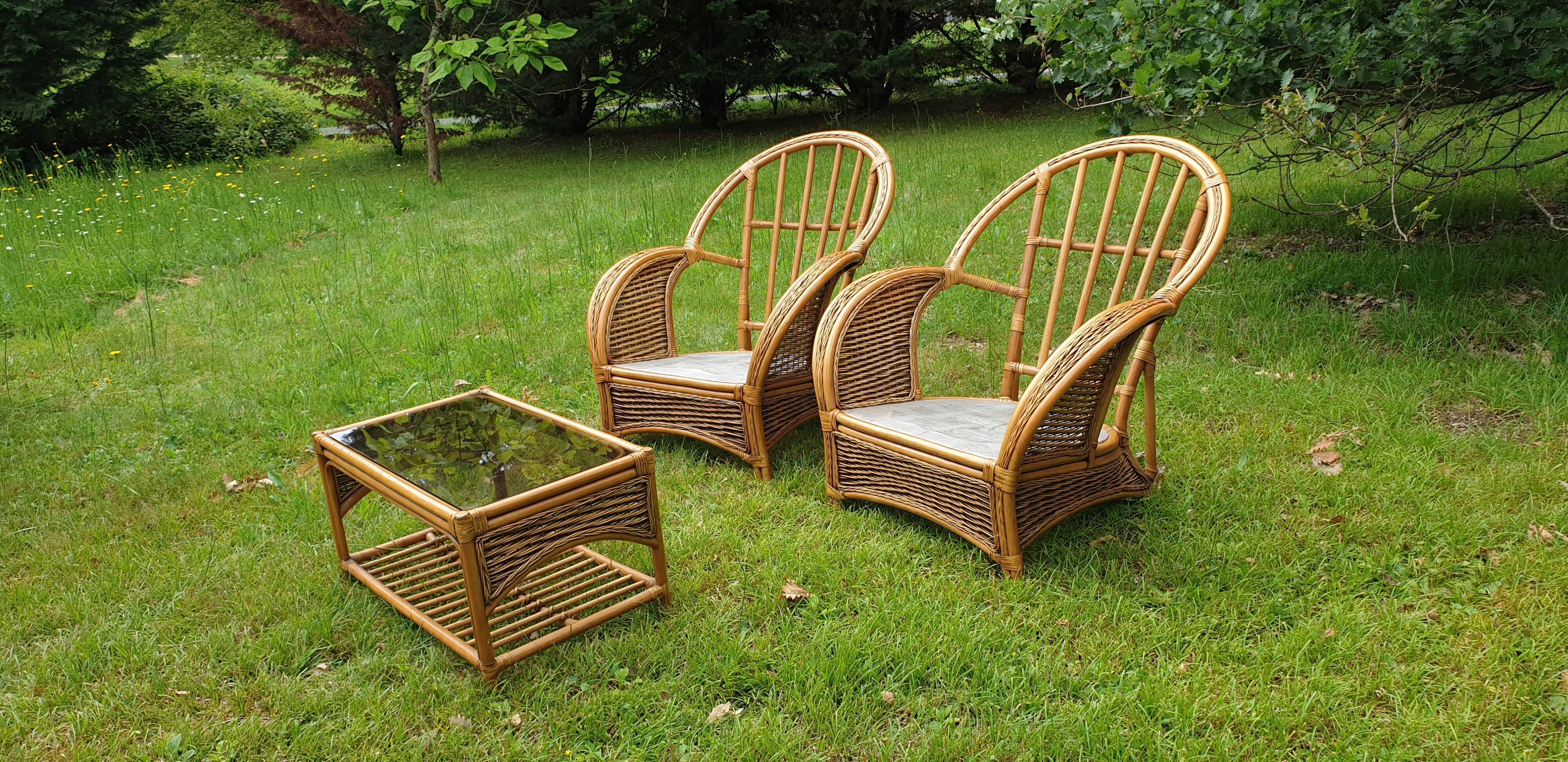 Rattan and vintage bamboo lounge